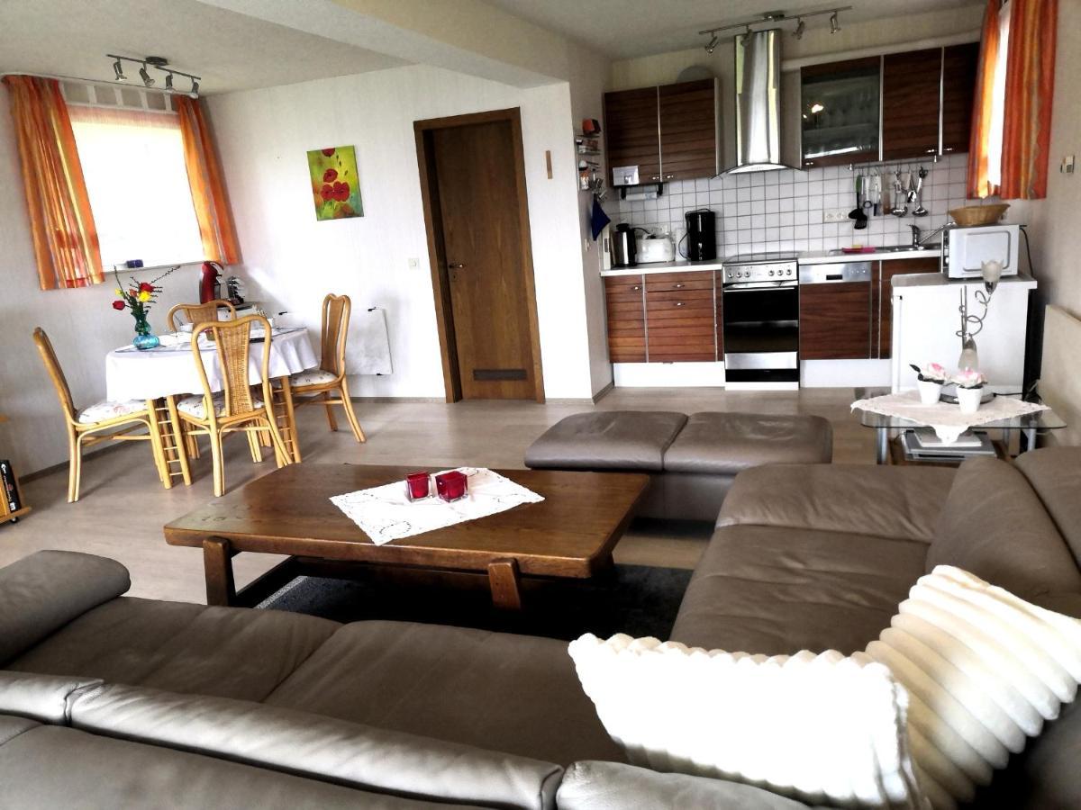 Ferienwohnung Kling Bischofsheim an der Rhoen Luaran gambar